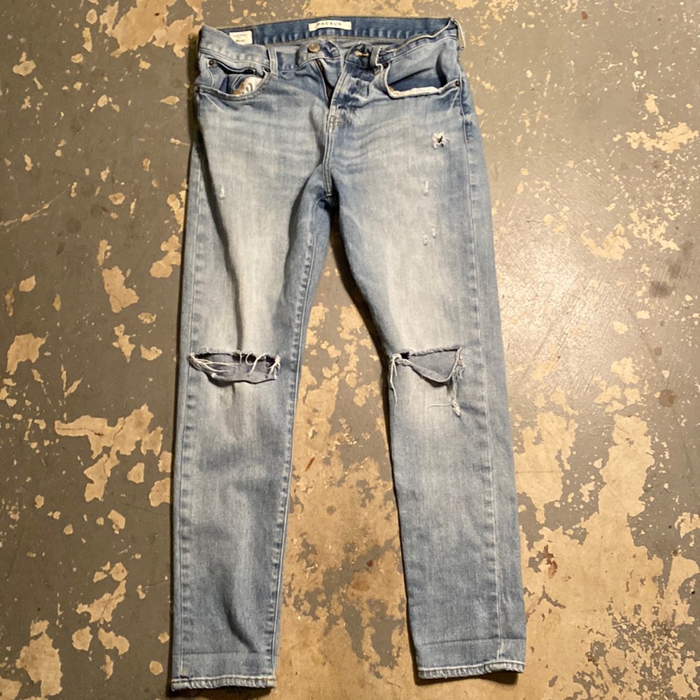 PacSun Slim Taper Ripped Jeans Bleached - 30x32